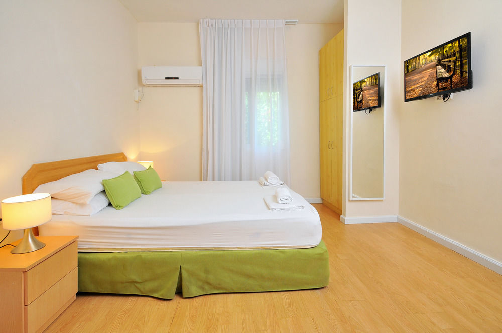 Travel Hotel Eilon Elon Zewnętrze zdjęcie